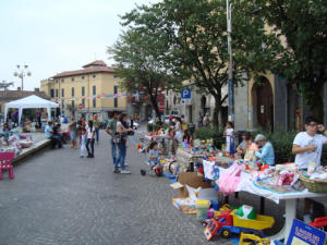 il mercatino dei bambini